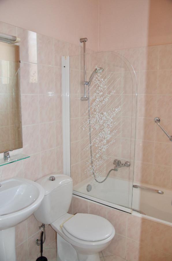 Appartement 2 Les Clematites Menton Kültér fotó